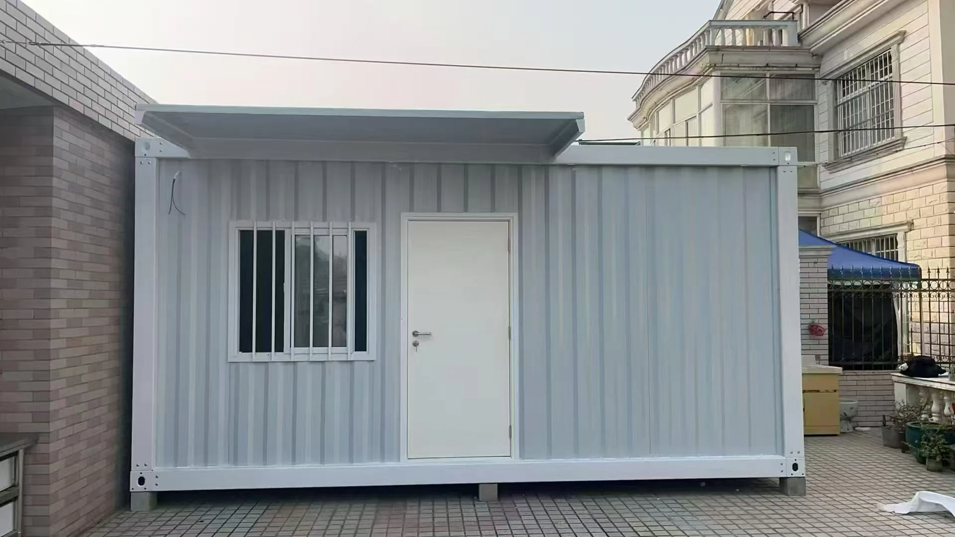 Quick assembly container house white site office unit
